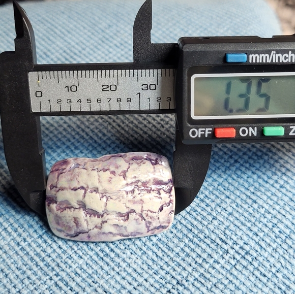 Vintage Ceramic/Porcelain Textured Glazed Stud Earrings - Picture 9 of 9